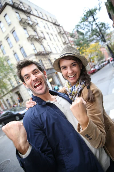 Couple shouting and showing happiness — Stock Photo, Image