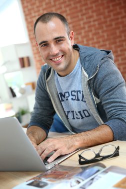 Evde net websurfing dostum