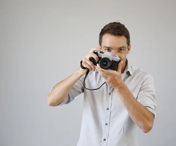 Fotograf med vintage kamera — Stockfoto