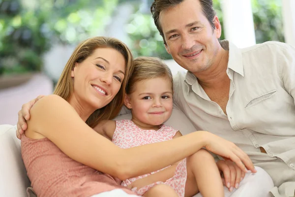 Família rindo juntos — Fotografia de Stock