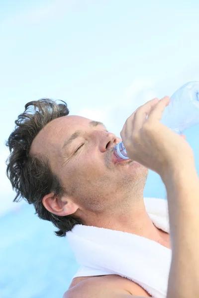 Man drinking water — Stock Photo, Image