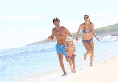 Mayoyla çalışan aile