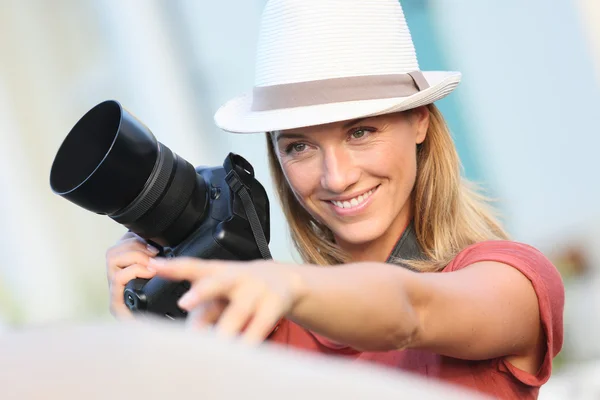 Fotograaf leidende model — Stockfoto