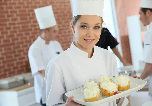 Smiling pastry confectioner — Stock Photo, Image