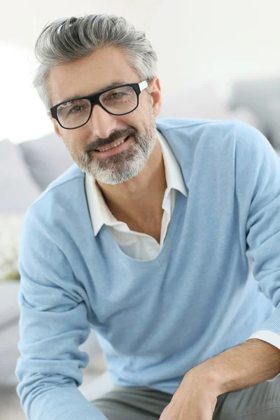 Man wearing eyeglasses — Stock Photo, Image