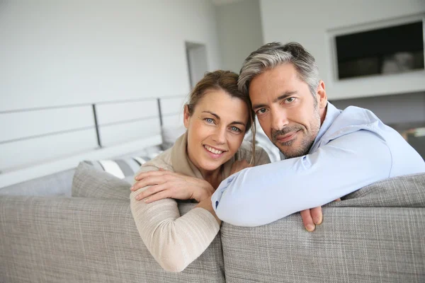 Cheerful mature couple — Stock Photo, Image