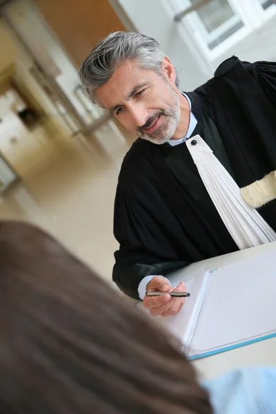 Anwalt trifft Mandanten — Stockfoto