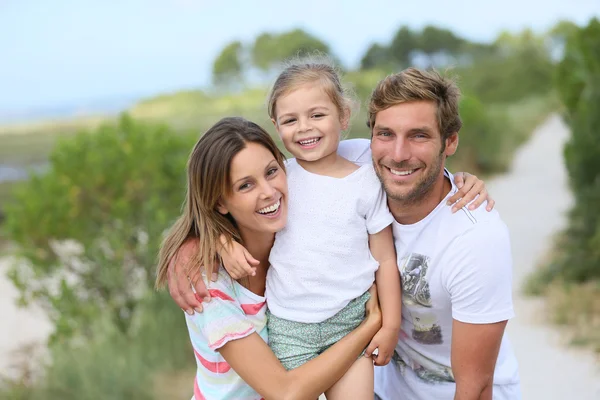 Familjen har roligt tillsammans — Stockfoto