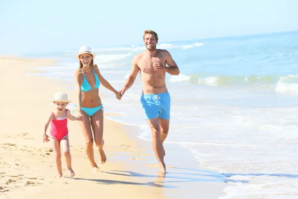 Family having fun running — Stock Photo, Image