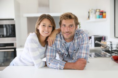 Modern mutfak poz Çift