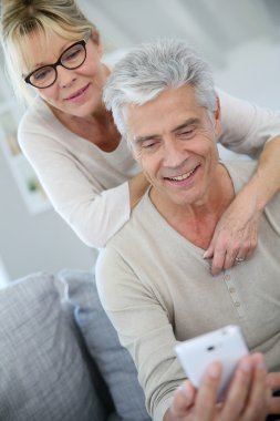 Üst düzey çift Smartphone