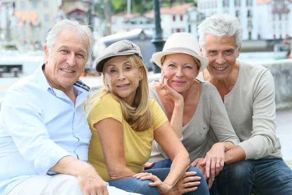 Senior mensen genieten van reis — Stockfoto