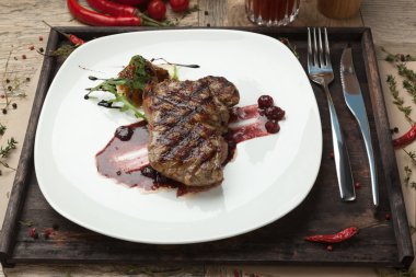 Şişman, sulu biftek beef kalın kenar, tahıl beslemeli binning ıslak.