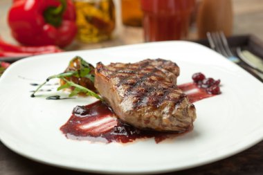 Şişman, sulu biftek beef kalın kenar, tahıl beslemeli binning ıslak.