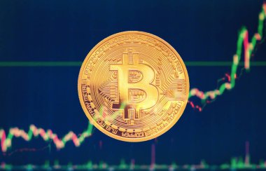 Bitcoin - grafik arkaplanındaki bozuk para BTC para birimi