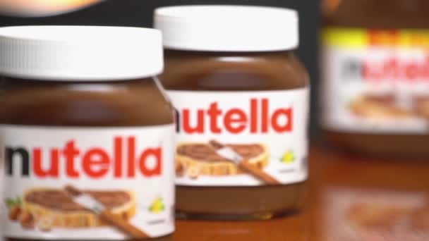 Aachen Duitsland Jan 2021 Pot Nutella Populaire Merknaam Van Een — Stockvideo