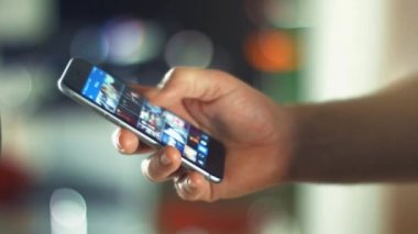 adam app yeni apple iphone 6s kullanır.