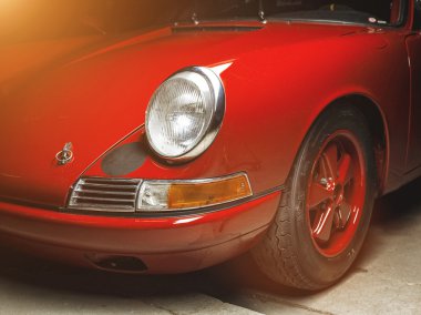 Eski model Porsche klasik araba