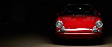 Eski model Porsche klasik araba