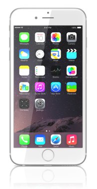 Yeni gümüş iphone 6 artı IOS 8 ile ana ekranda gösterilen