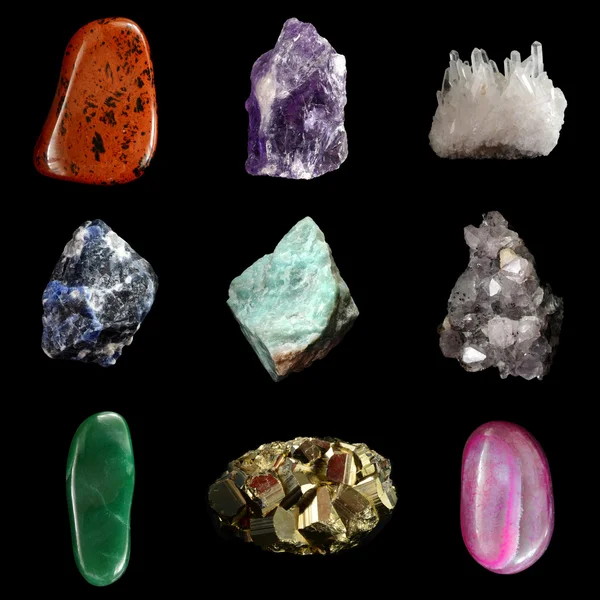 Set dari berbagai batuan mineral dan batu — Stok Foto