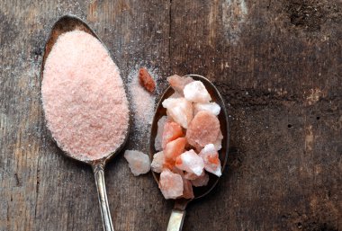 himalayan pembe kristal tuz