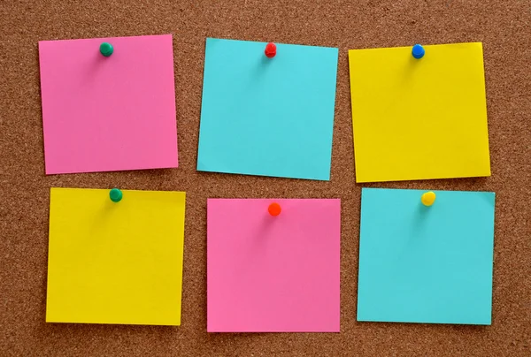 Blank notes pinned into brown corkboard — Stock Photo, Image