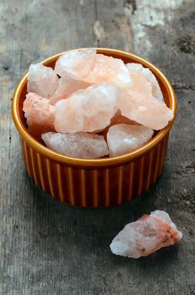 Himalayan pembe kristal tuz — Stok fotoğraf