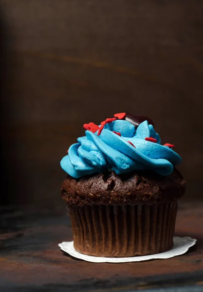 Cupcake com mini-corações — Fotografia de Stock