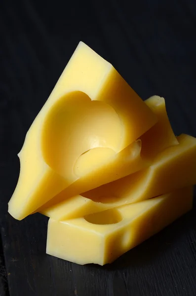 Rebanadas de queso emmental — Foto de Stock