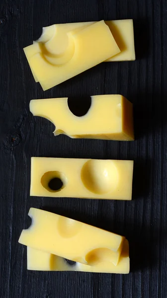 Rebanadas de queso emmental — Foto de Stock