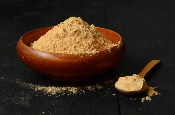 Maca root powder — Stock Photo, Image