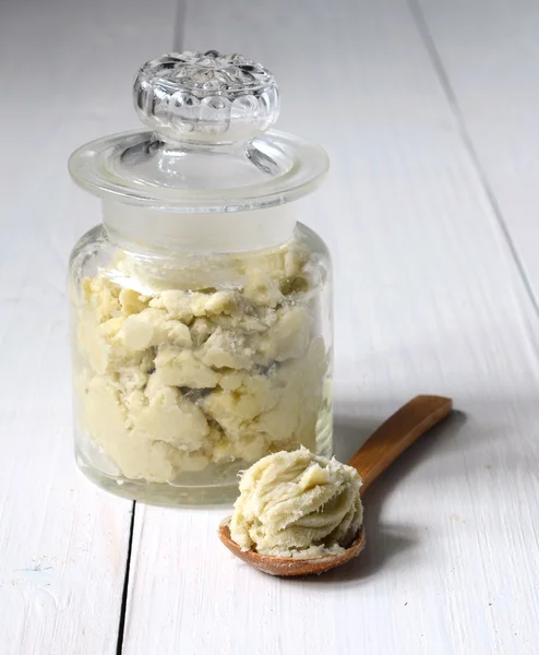 Unrefined shea butter — Stock Photo, Image