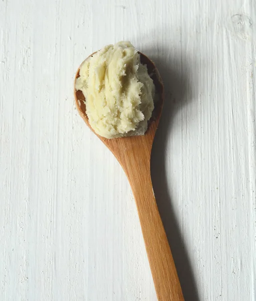 Unrefined shea butter — Stock Photo, Image