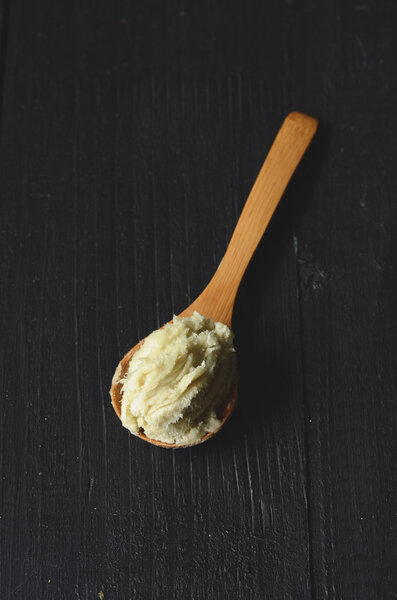 Неочищенное масло ши
