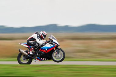 Bucharest, Romanya - Ekim 04: Bir Tanımlanamayan binici participa