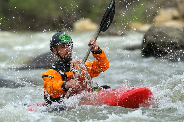 Buzau, Romanya - Aprill 09, 2016: Sporcular 2016 B sırasında rekabet.