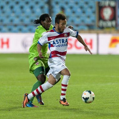 Bilinmeyen futbolcuların gerçekleştirir