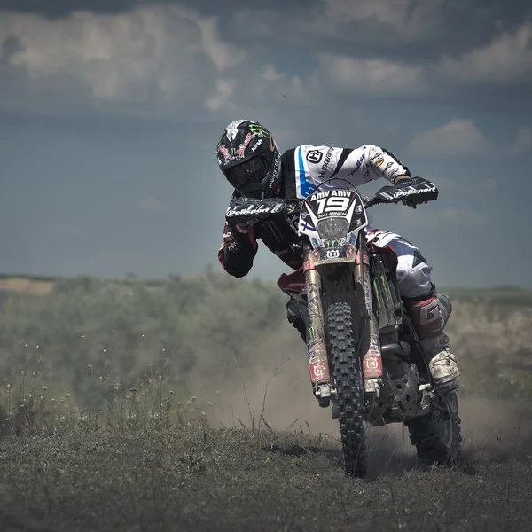 An unidentified bike rider participates — Stock Photo, Image