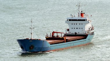 Endüstriyel nehir gemisinde