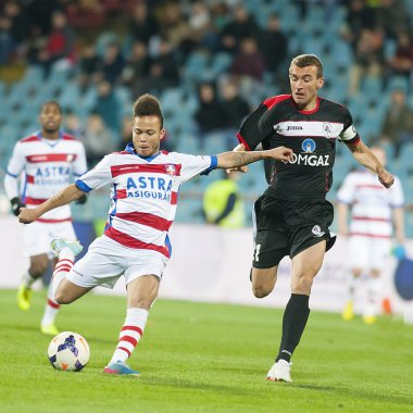 Kimliği belirsiz Futbol oyuncular rekabet
