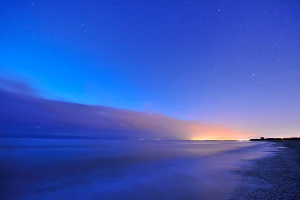 令人惊叹的日落形式泰国海滩 — 图库照片