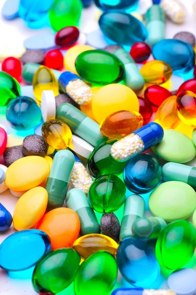 Diverse farmaceutiska kapslar och medicinering — Stockfoto