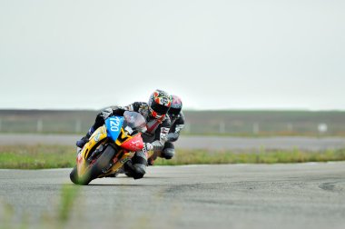 Bir Tanımlanamayan moto binici