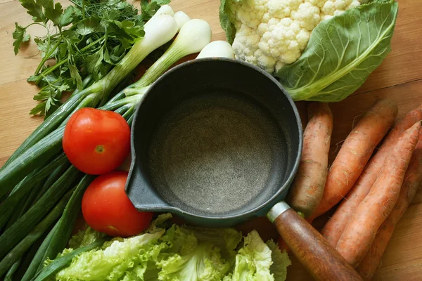 Cocción de verduras frescas — Foto de Stock