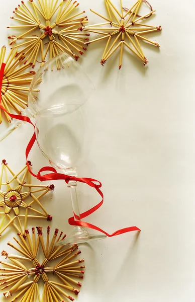 Fondo de Navidad con un par de copas — Foto de Stock