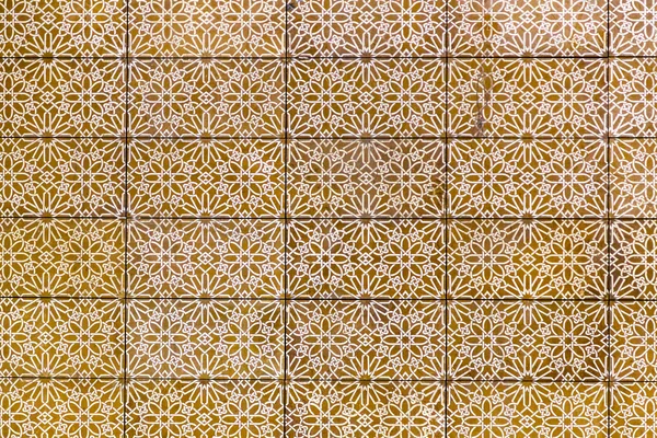 Ottoman Turkish style golden colored tiles background with geometric patterns — Stock Photo, Image