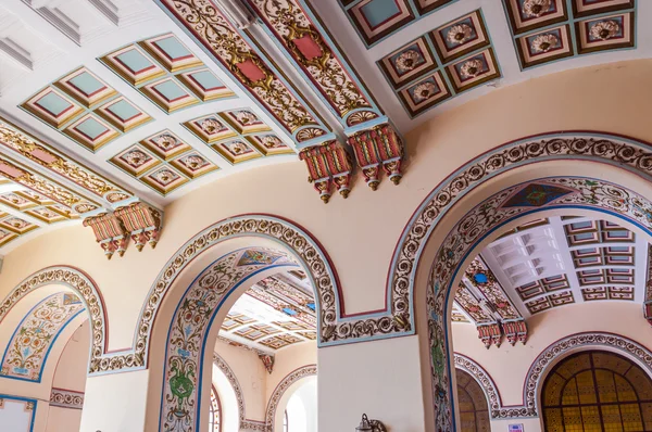 Haydarpaşa Garı, Istanbul'da eski bir Osmanlı yapısı iç — Stok fotoğraf