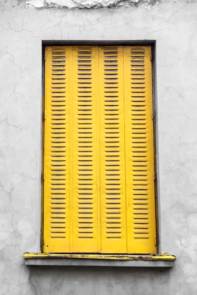 Architectural detail, painted vertical window shutter — Stock Photo, Image