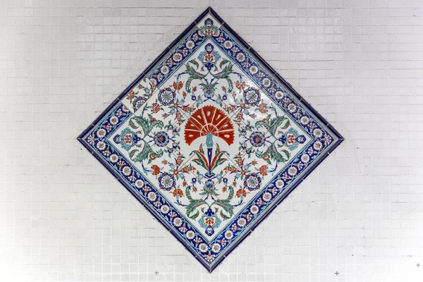 Turkish tiles, architectural detail — Stock Photo, Image